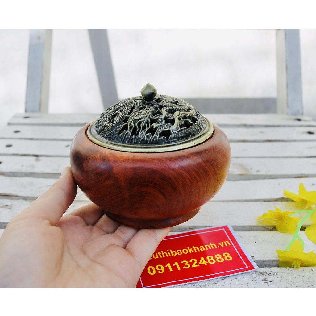 Xông trầm chế tác từ gỗ hương-nắp trạm trổ long phụng tinh xảo (loại 10cm)