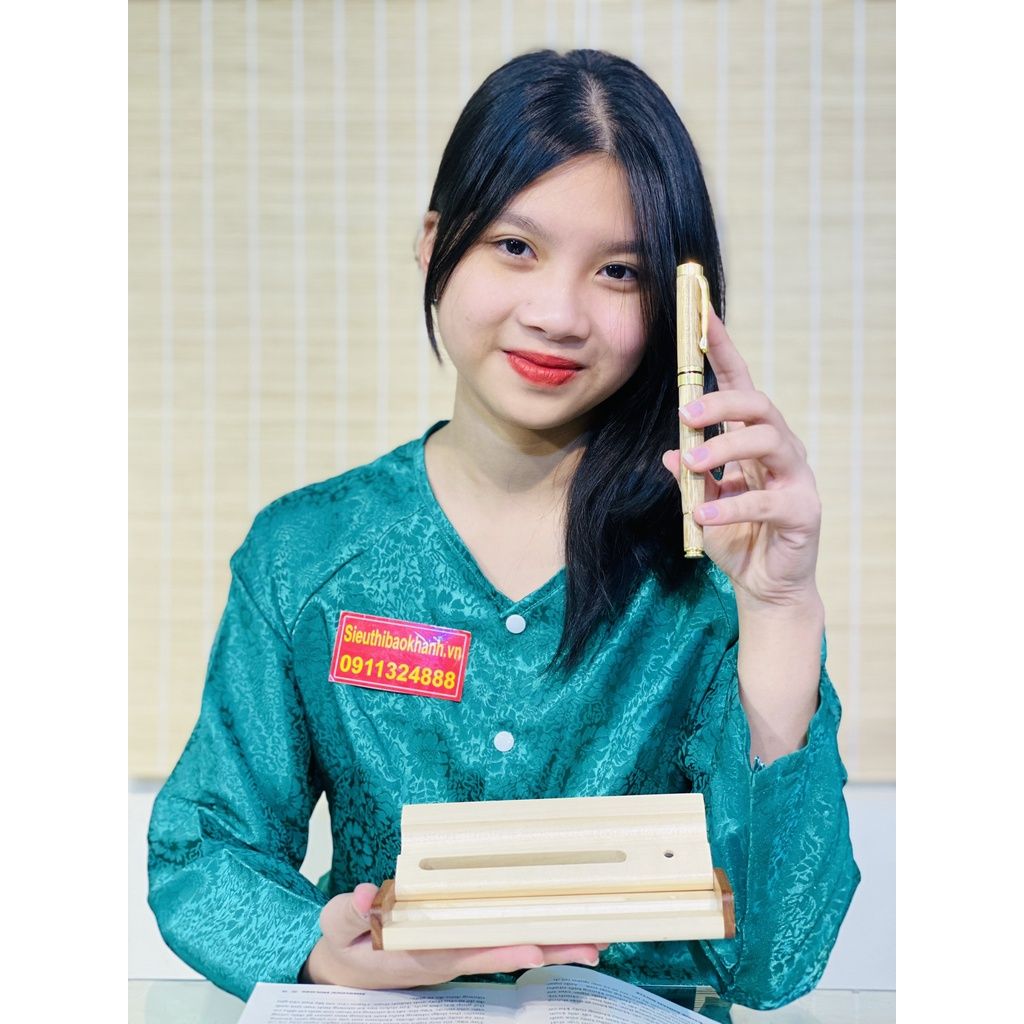 quà tặng-bút viết gỗ trầm hướng cao cấp-bảo khánh việt nam