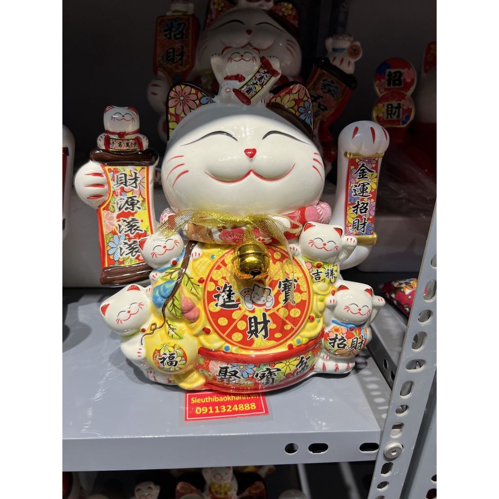 Tượng mèo thần tài