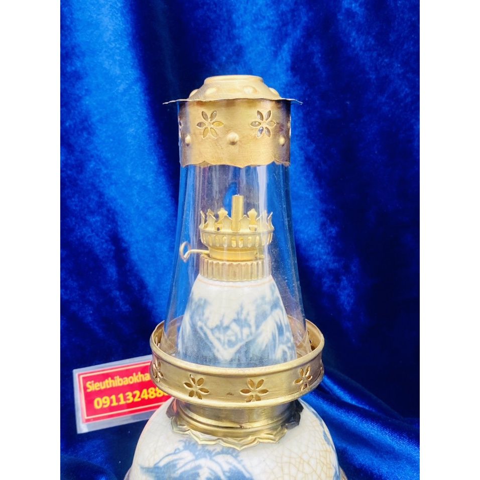 Đèn thờ gốm sứ