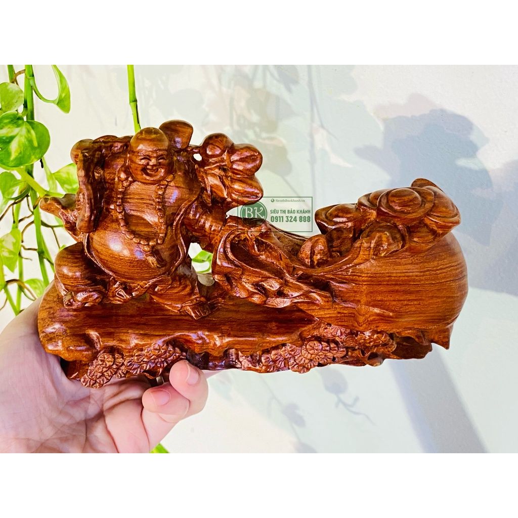 Tượng Di Lặc Kéo Bao Tiền gỗ hương cao cấp