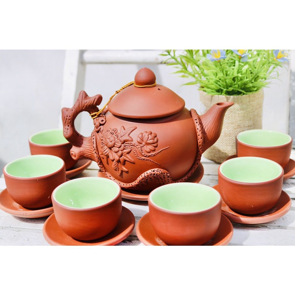 Bộ ấm chén tử sa lòng xanh đắp nổi xuất xứ Bát Tràng