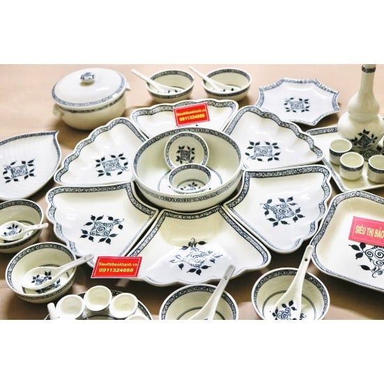 Set bát đĩa men trắng hoạ tiết hoa cổ - Siêu thị Bảo Khánh