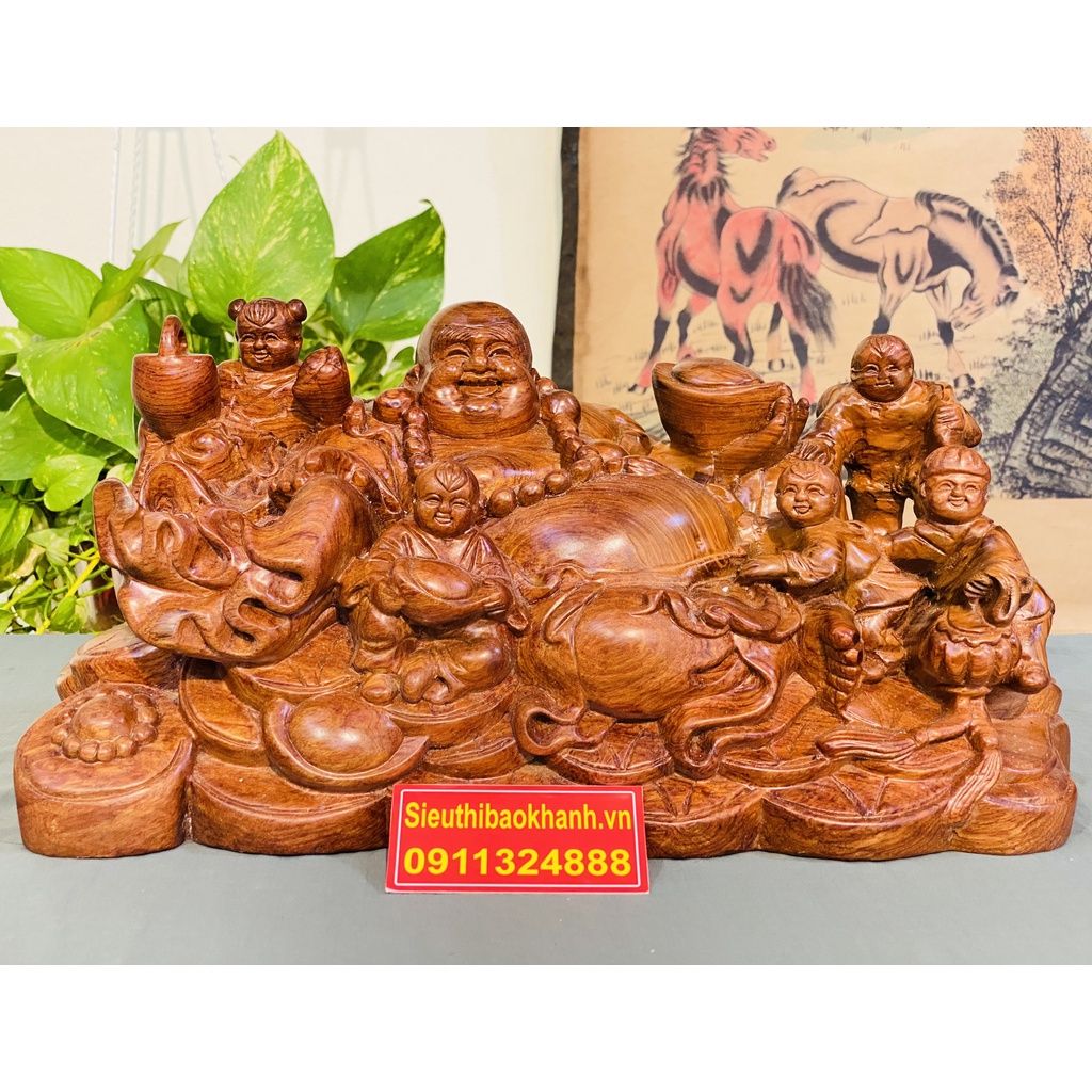 Tượng phật Di Lặc và đám trẻ nhỏ nô đùa chế tác từ gỗ hương cao cấp