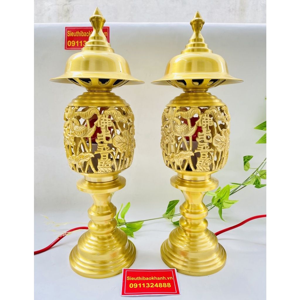  Cặp đèn thờ đồng trạm trổ hoa sen cao cấp-Bảo Khánh Việt Nam 40cm 