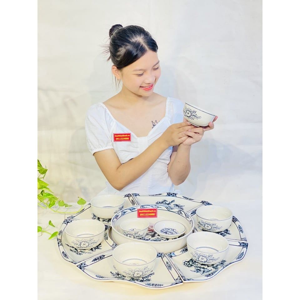Bộ bát ăn dùng trong gia đình
