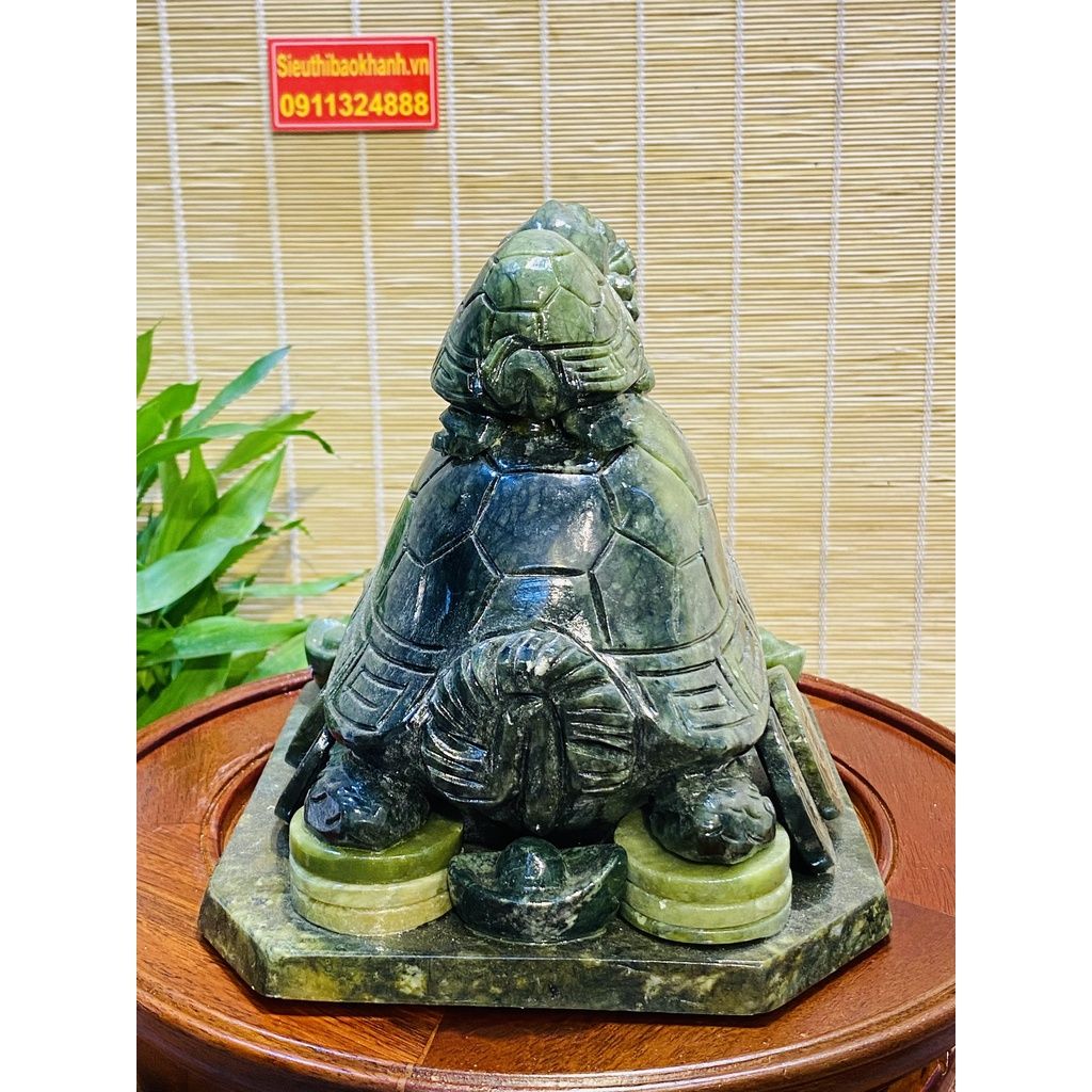 Long Quy phong thủy cõng rùa con