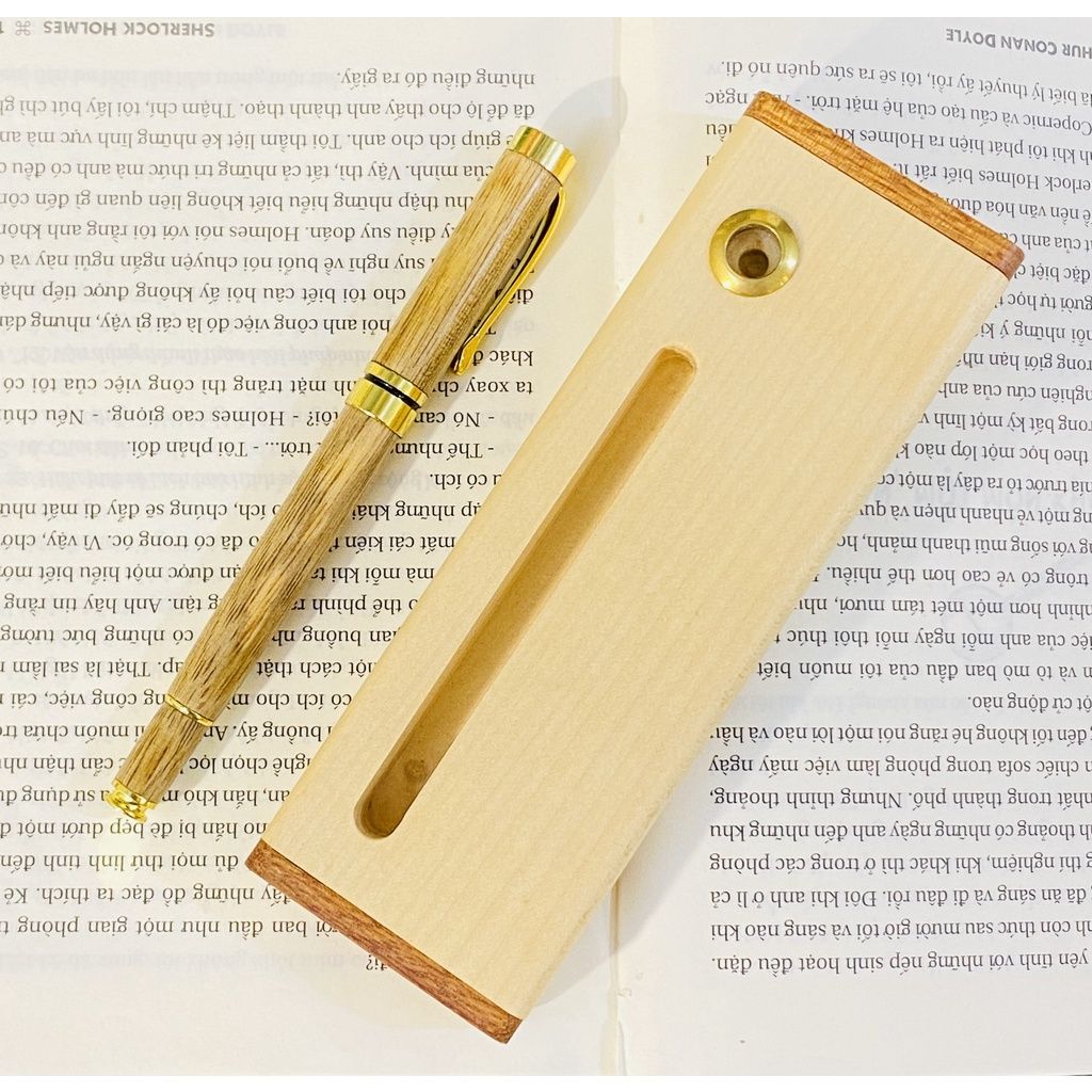 quà tặng-bút viết gỗ trầm hướng cao cấp-bảo khánh việt nam