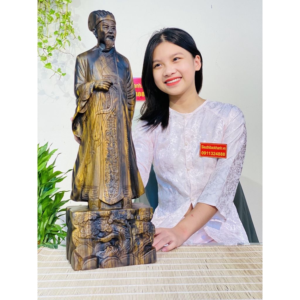 Tượng Gia Cát Lượng Khổng Minh gỗ mun hoa (60cm)