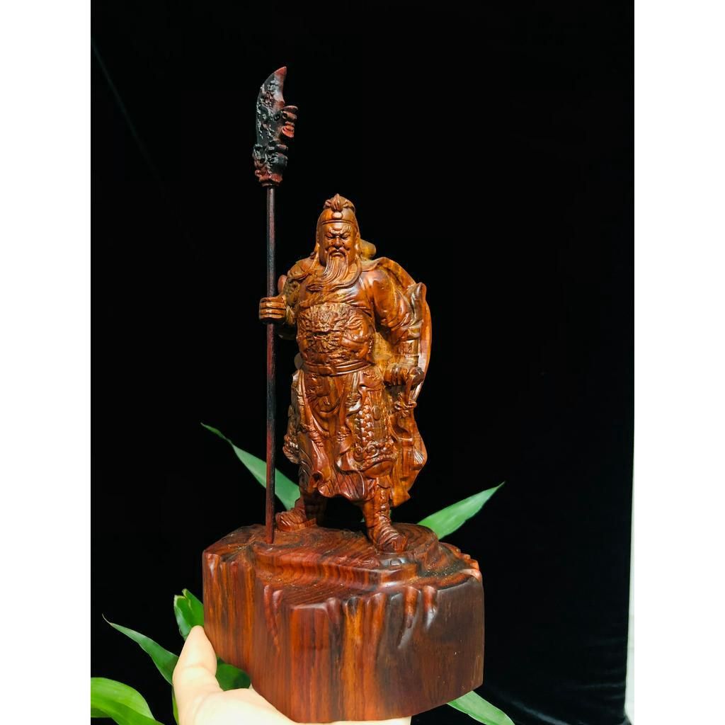 Tượng Quan Công Gỗ Hương Cao Cấp