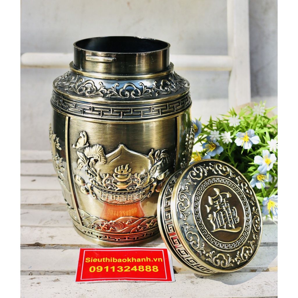 Hộp đựng chè đồng họa tiết lí ngư (cao 18cm)