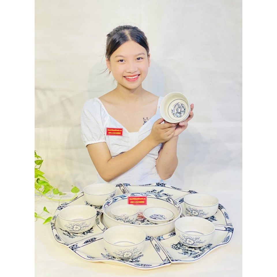 Bộ bát ăn dùng trong gia đình