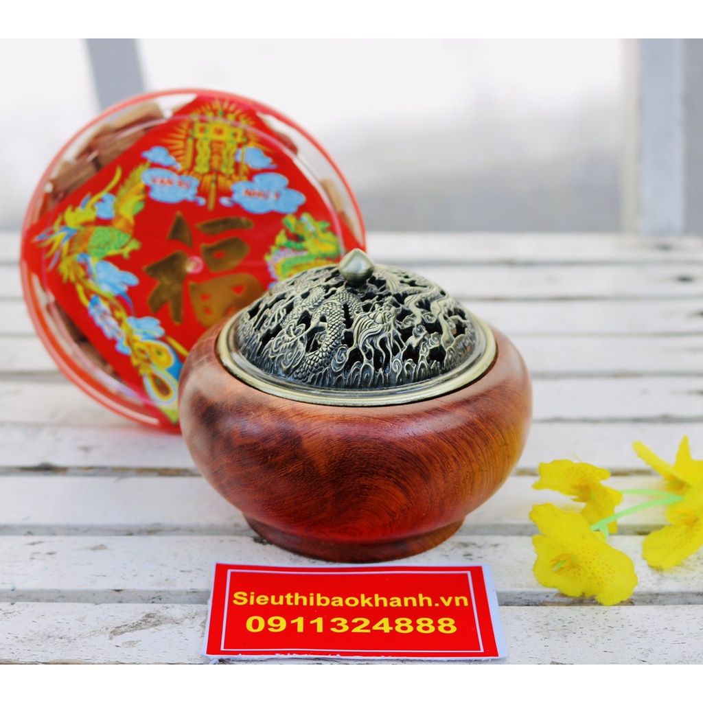 Xông trầm chế tác từ gỗ hương-nắp trạm trổ long phụng tinh xảo (loại 10cm)