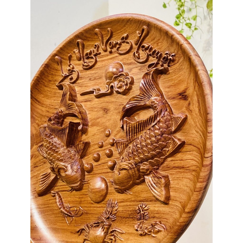 Đĩa trang trí gỗ hương trạm trổ Lí Ngư Vọng Nguyệt
