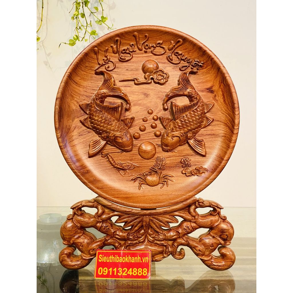 Đĩa trang trí gỗ hương trạm trổ Lí Ngư Vọng Nguyệt