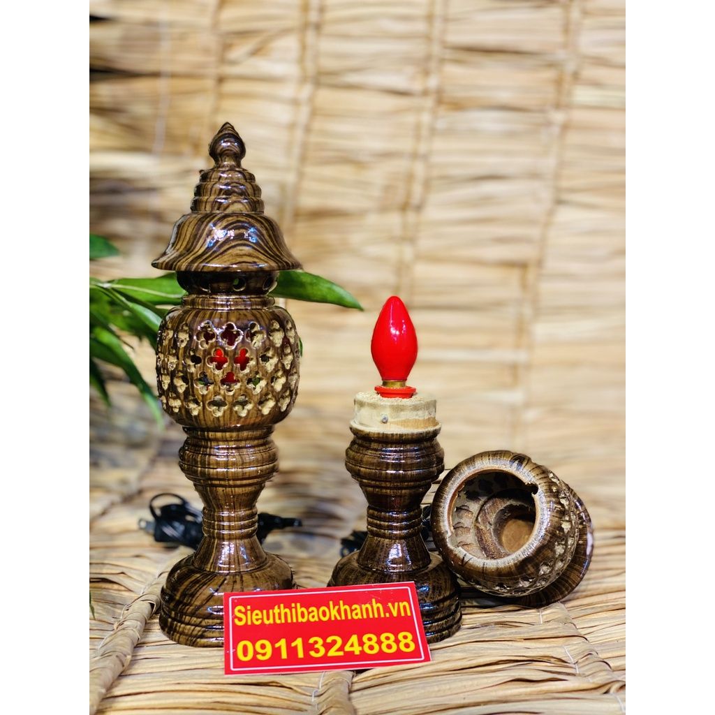 Cặp Đèn Thờ Gỗ,Đèn Bàn Thờ Chất Liệu Gỗ Mun Cao Cấp 40cm