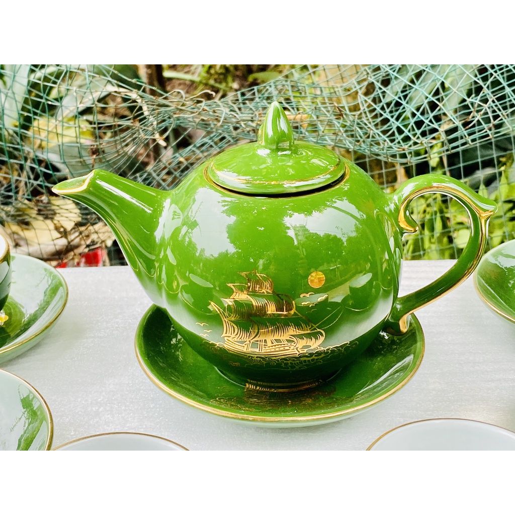 Bộ ấm chén màu xanh men ngọc họa tiết thuận buồm xuôi gió vẽ vàng BKCEVN-8030