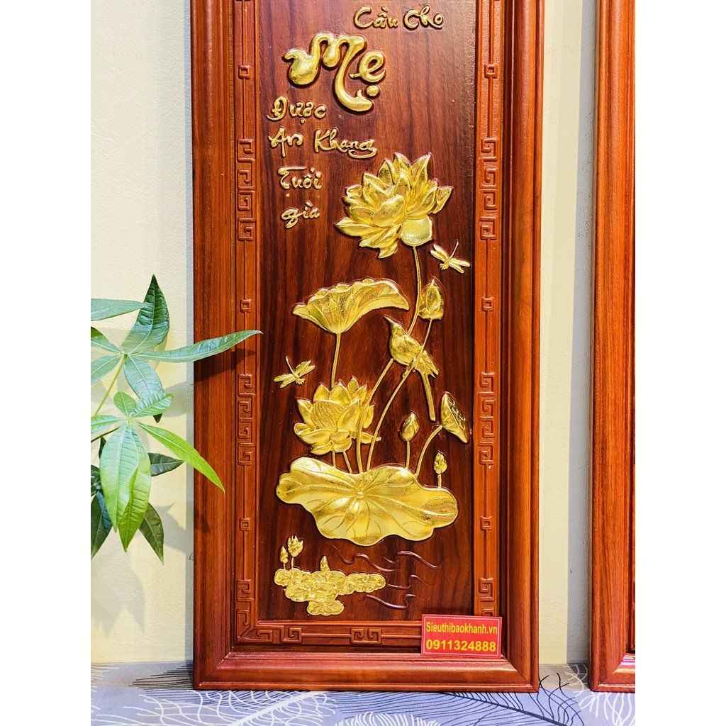 Tranh Mỹ Nghệ Gỗ Hương Phúc Đức Mẫu Tử Dát Vàng 107cm-Mỹ Nghệ Bảo Khánh