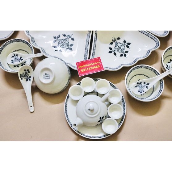 Set bát đĩa men trắng hoạ tiết hoa cổ - Siêu thị Bảo Khánh