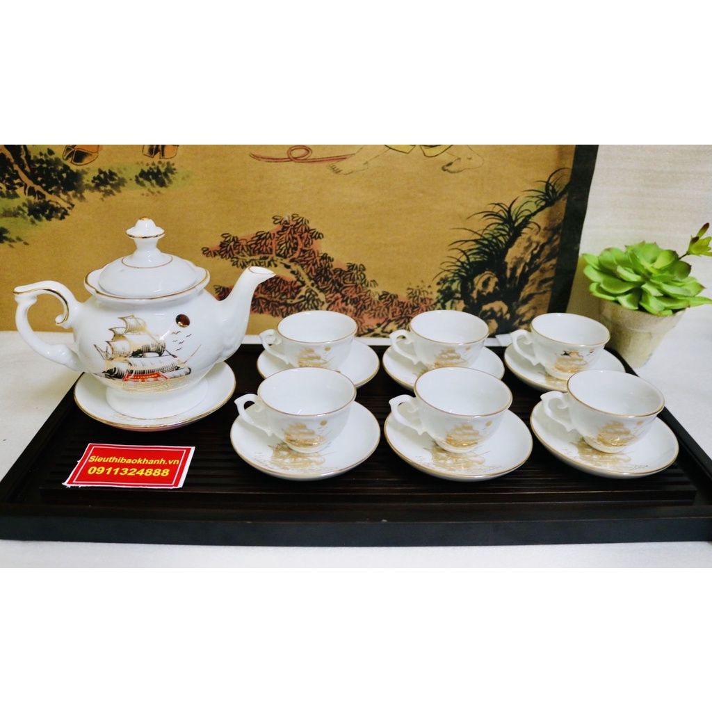 Bộ ấm men trắng vẽ vàng quà tặng xuất xứ Bát Tràng