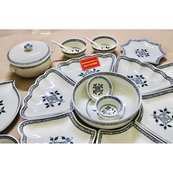 Set bát đĩa men trắng hoạ tiết hoa cổ - Siêu thị Bảo Khánh