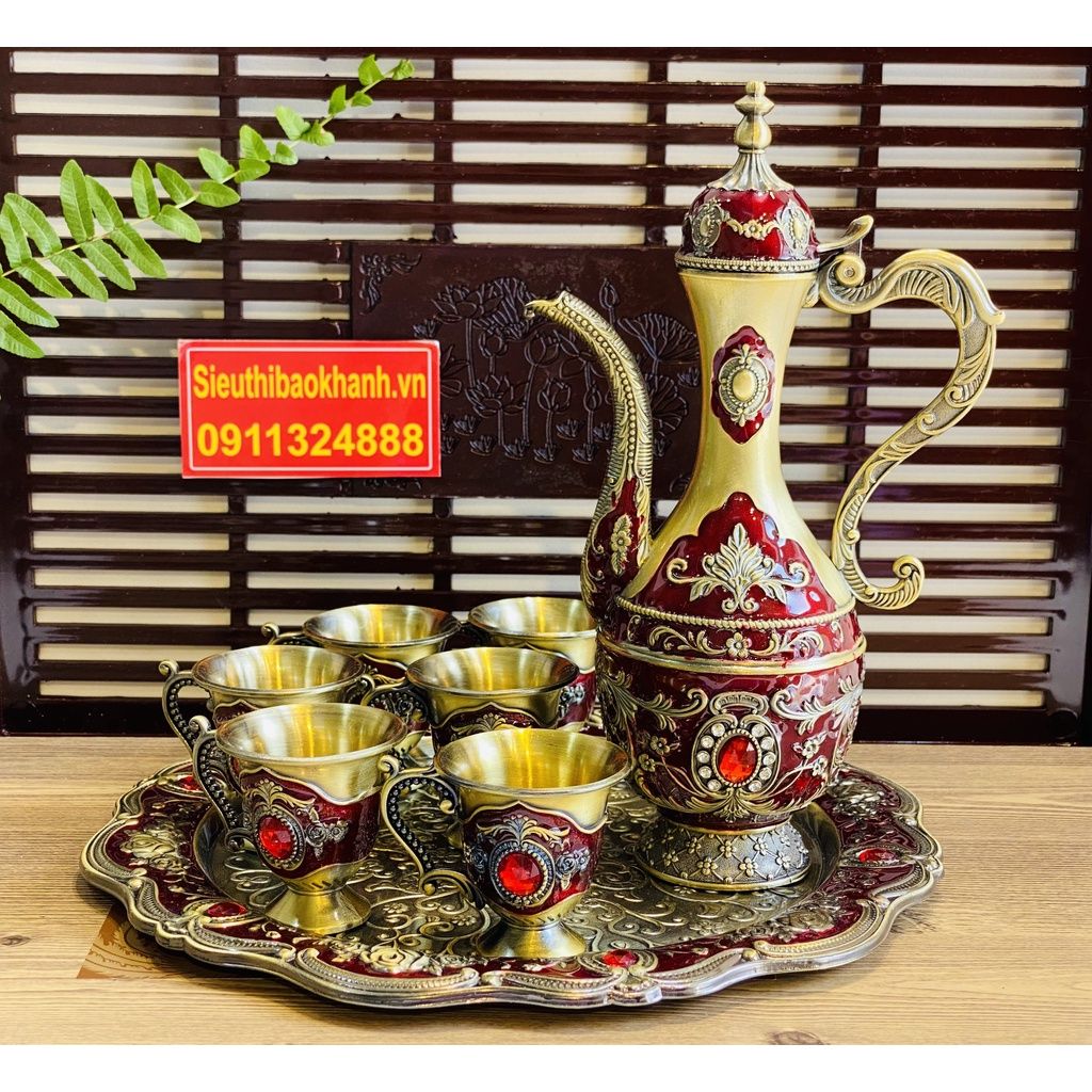 Bộ ấm chén đồng hoàng gia