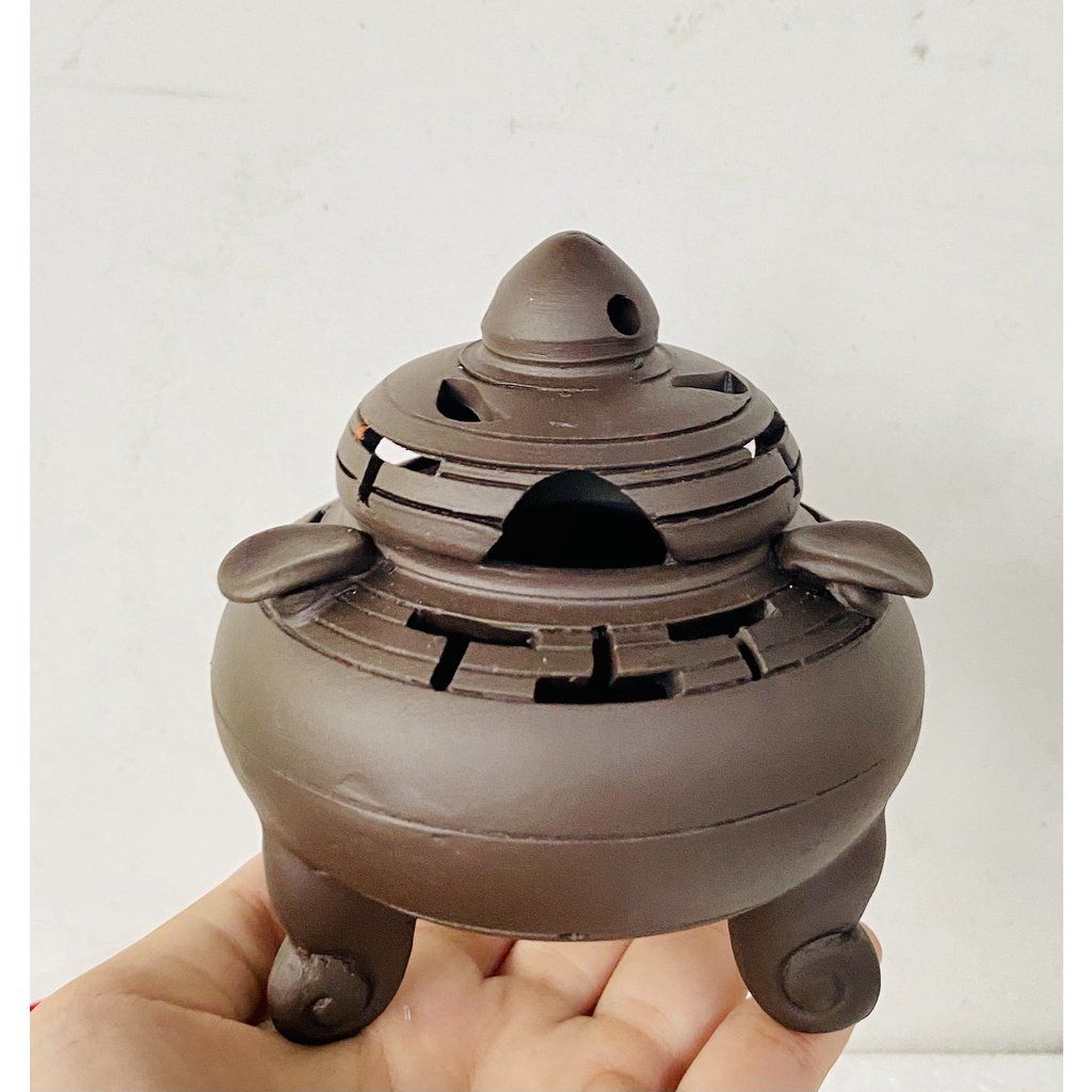 Xông trầm hương bằng gốm sứ
