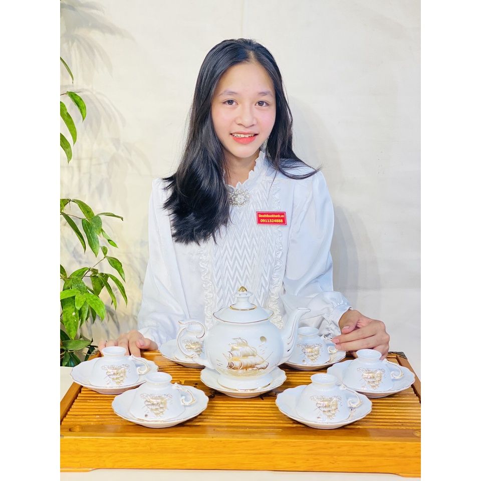 Bộ ấm chén thuận buồm xuôi gió vẽ vàng
