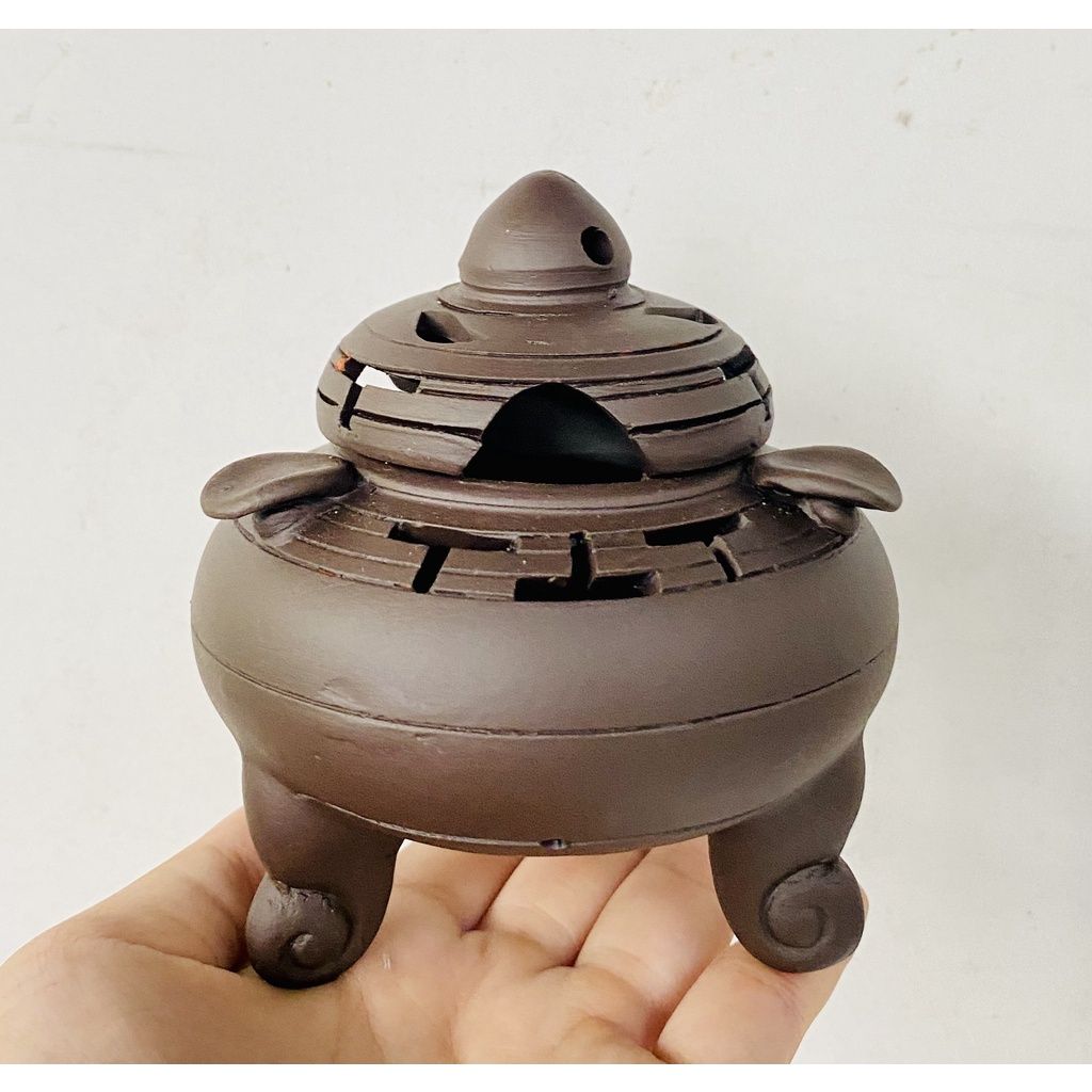 Xông trầm hương bằng gốm sứ