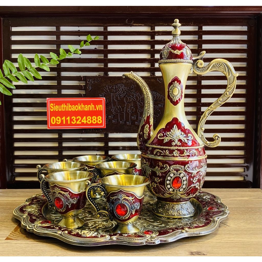 Bộ ấm chén đồng hoàng gia