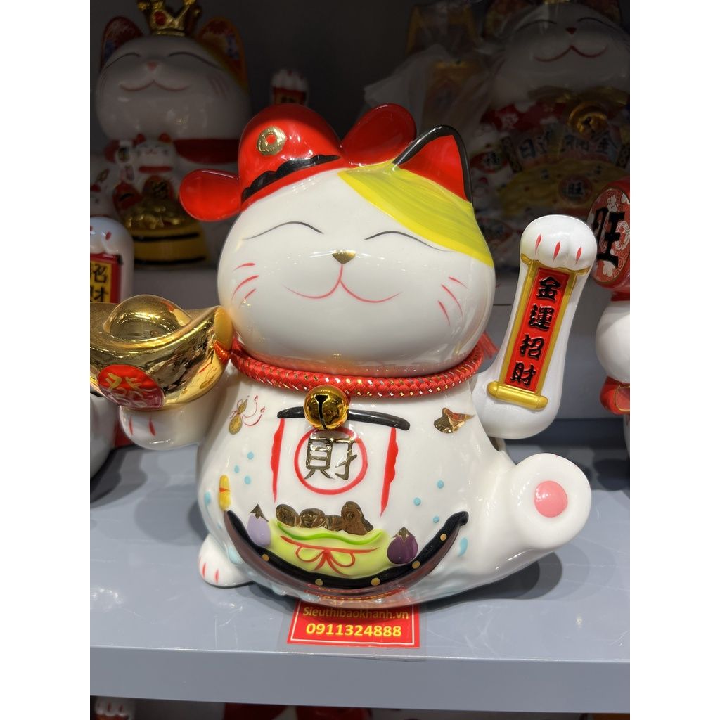 Tượng mèo thần tài
