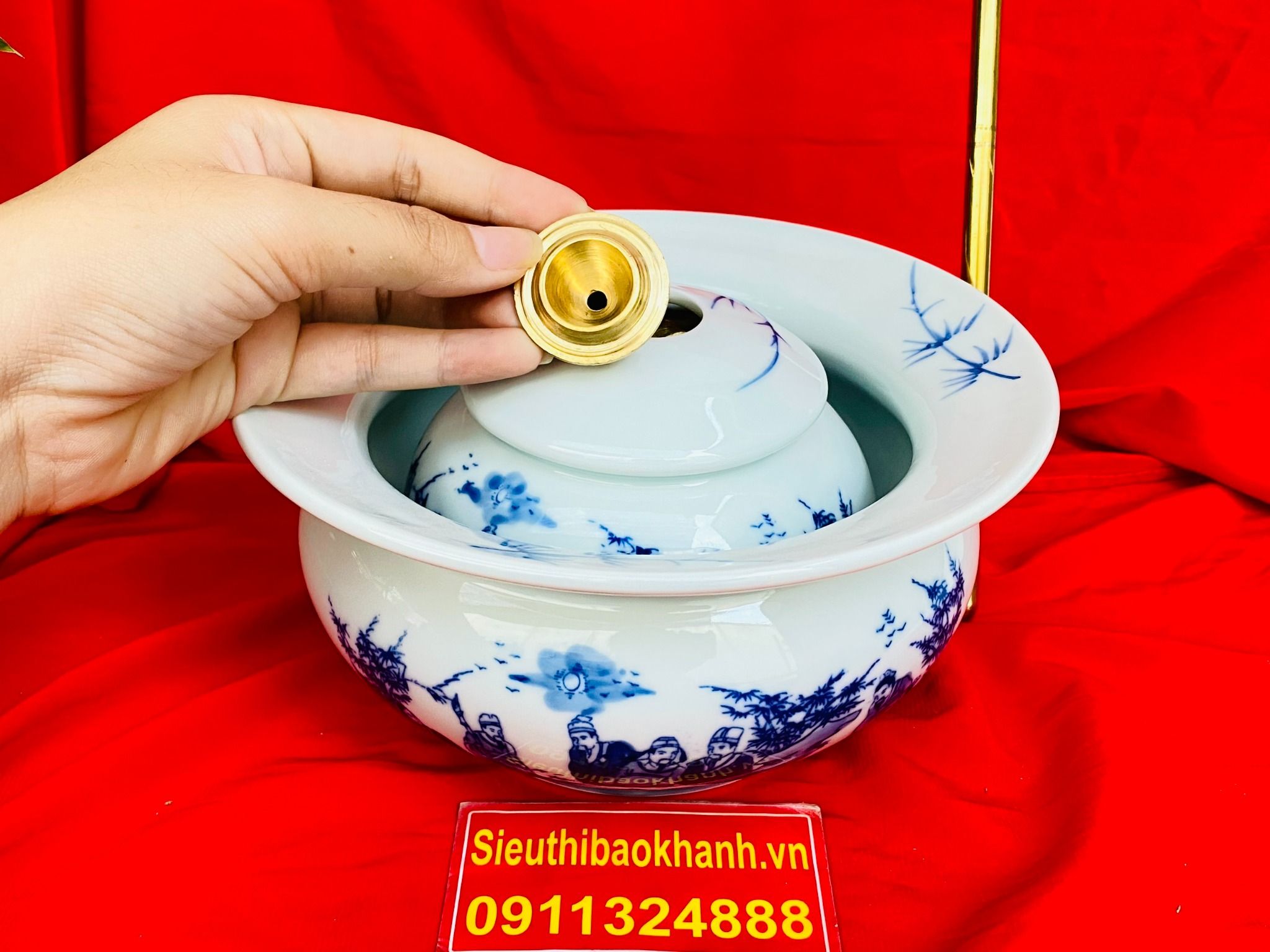 Điếu Bát Gốm Sứ Trúc Lâm Thất Hiền – Tác Phẩm Men Lam Bát Tràng Cổ Điển BKCEVN-8065