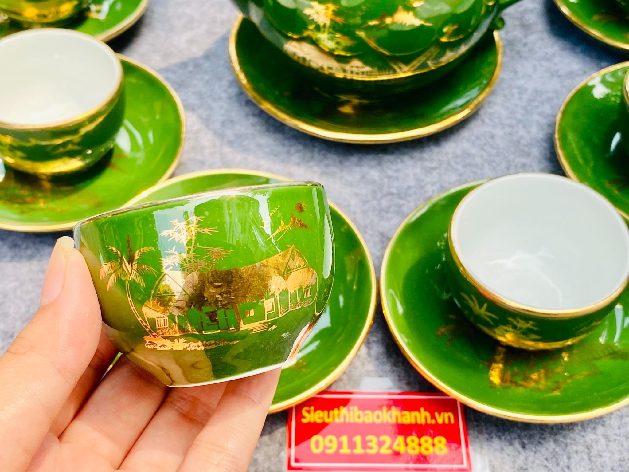 Bộ Ấm Chén Làng Quê Vẽ Vàng