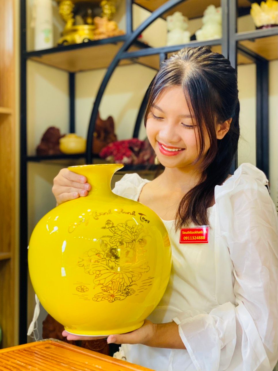 Bình hút lộc họa tiết màu vàng