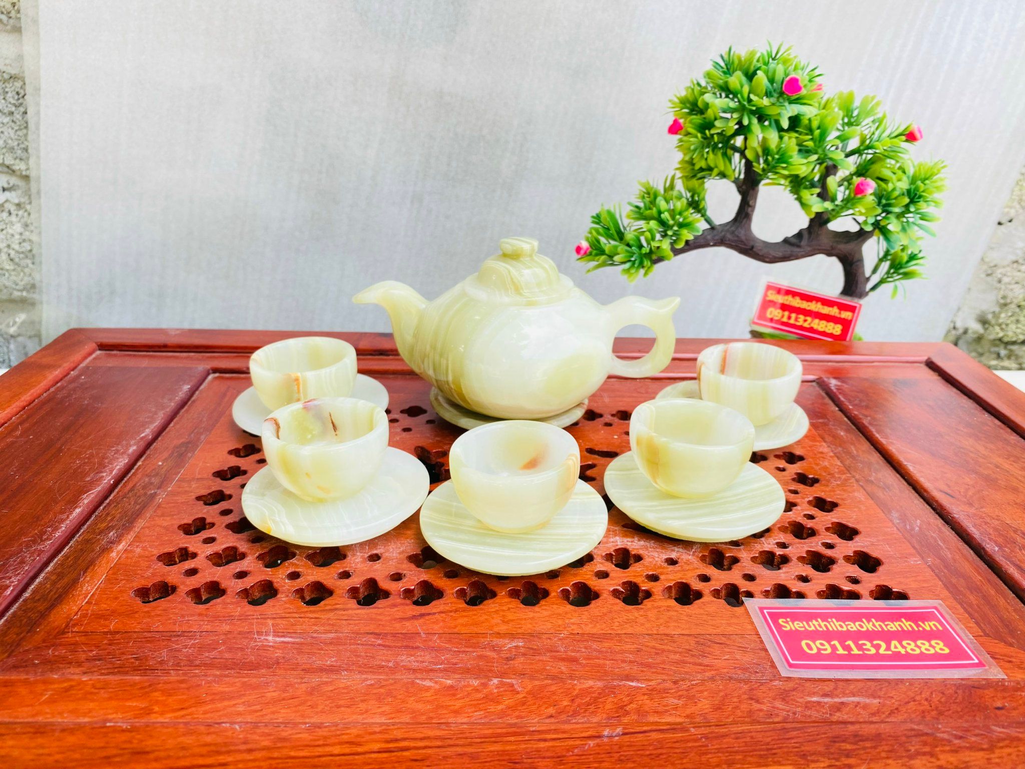 Bộ ấm pha chè bằng đá