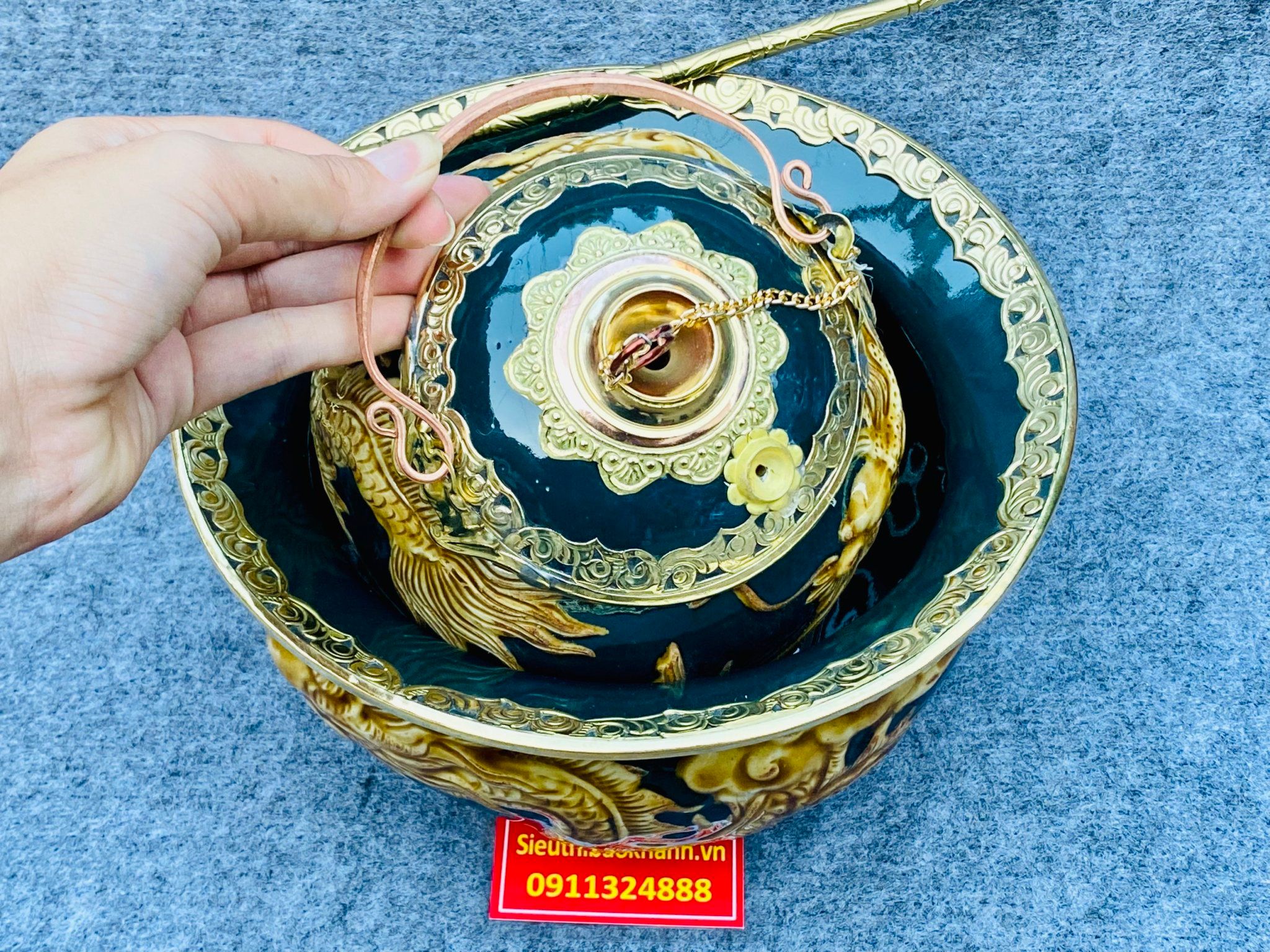 Bát Điếu Rồng Vàng