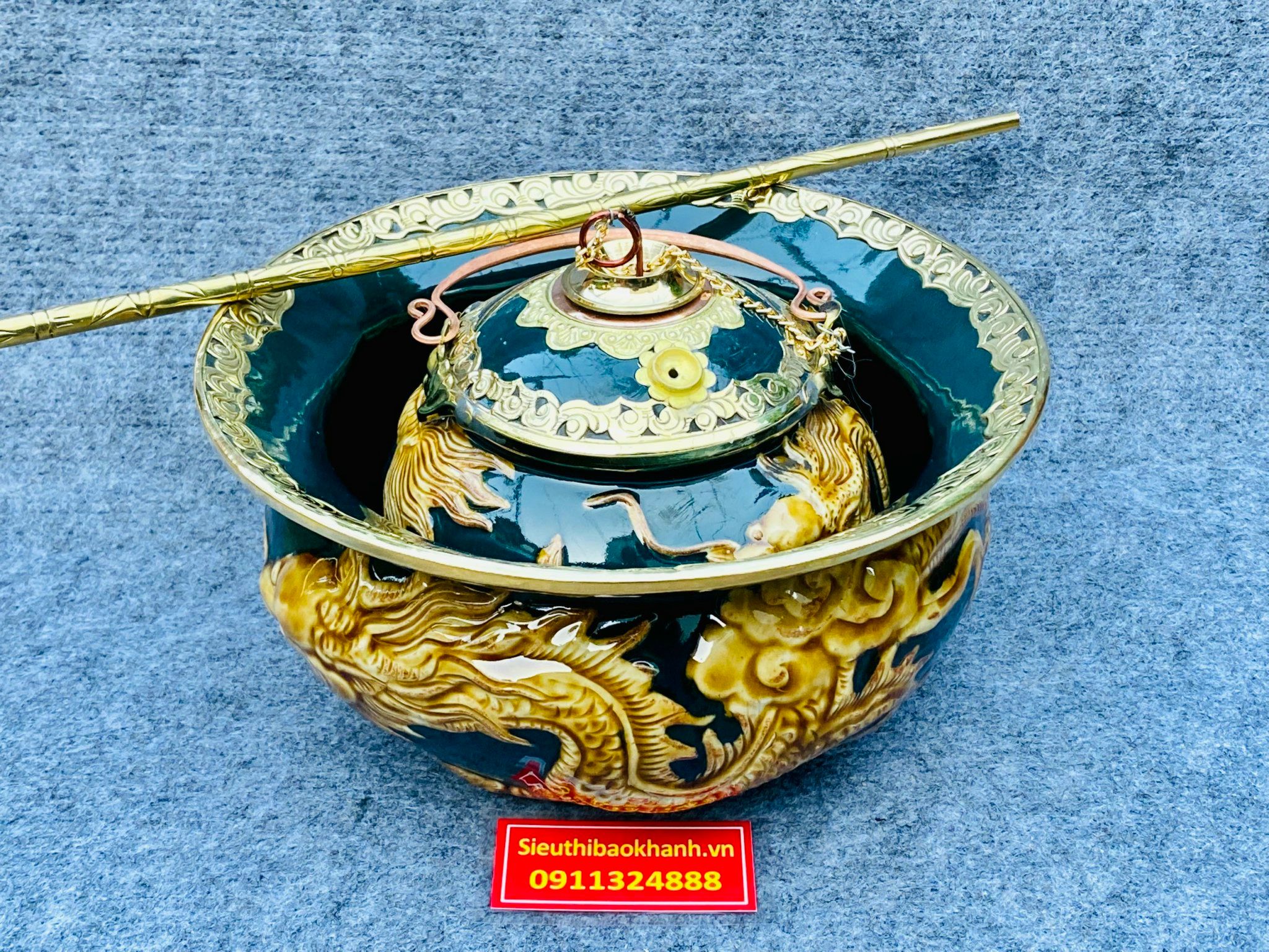 Bát Điếu Rồng Vàng
