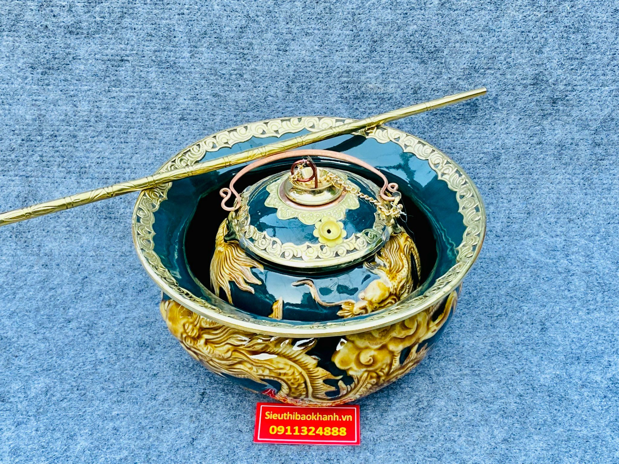 Bát Điếu Rồng Vàng