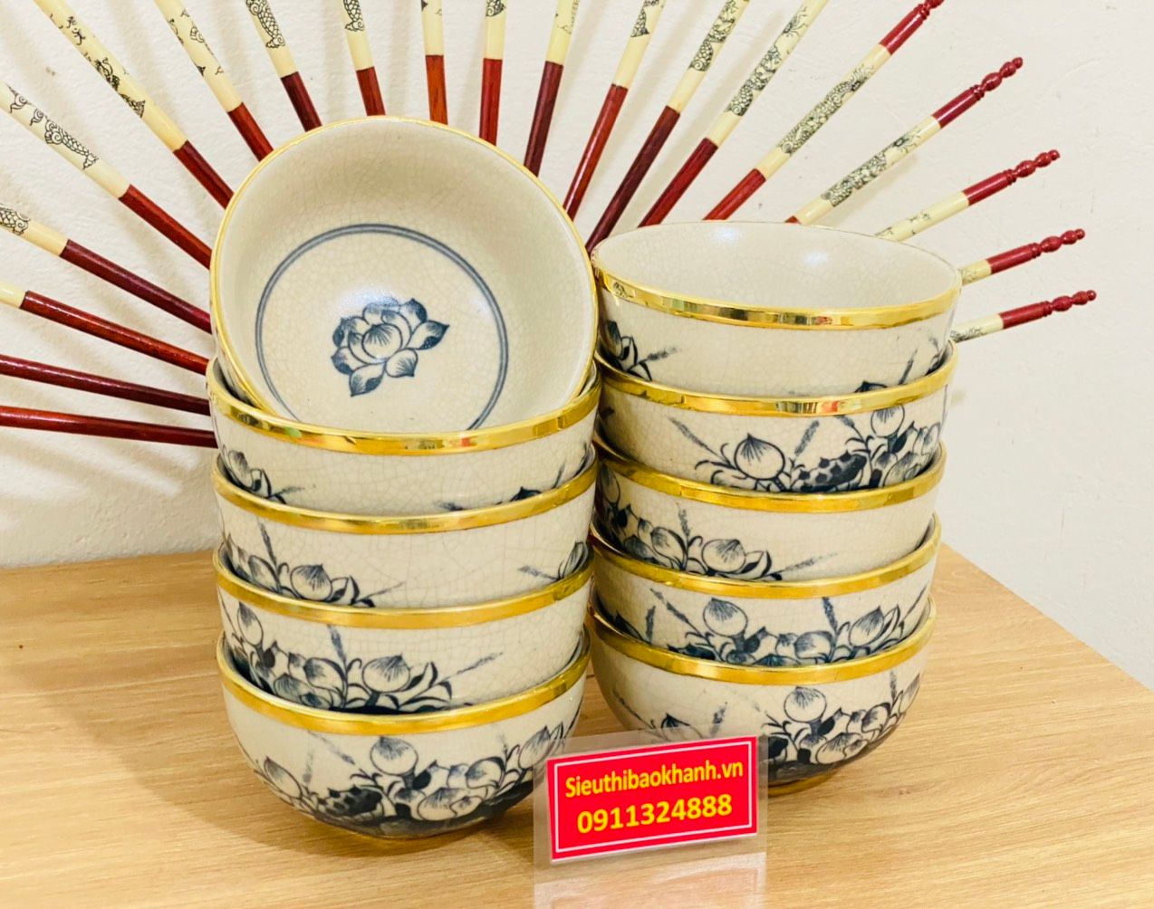 Bộ bát thờ vẽ bông sen viền vàng
