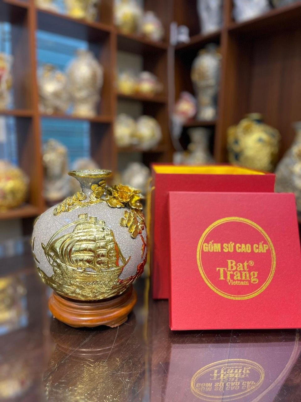 Bình Hút Tài Lộc Thuận Buồm Xuôi Gió Dát Vàng