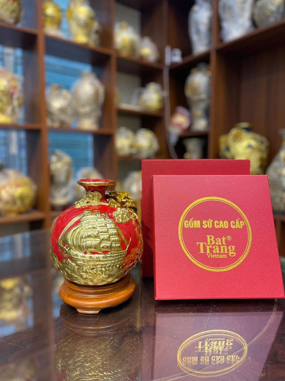Bình Hút Tài Lộc Thuận Buồm Xuôi Gió Dát Vàng