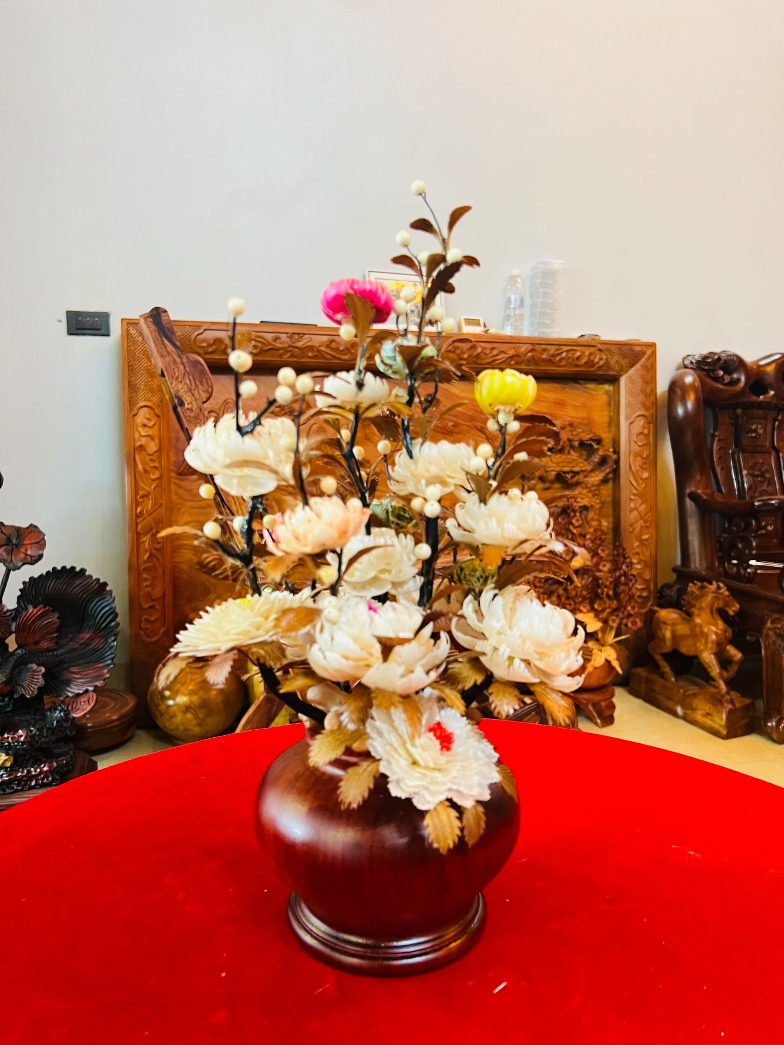 Bình hoa ngũ sắc