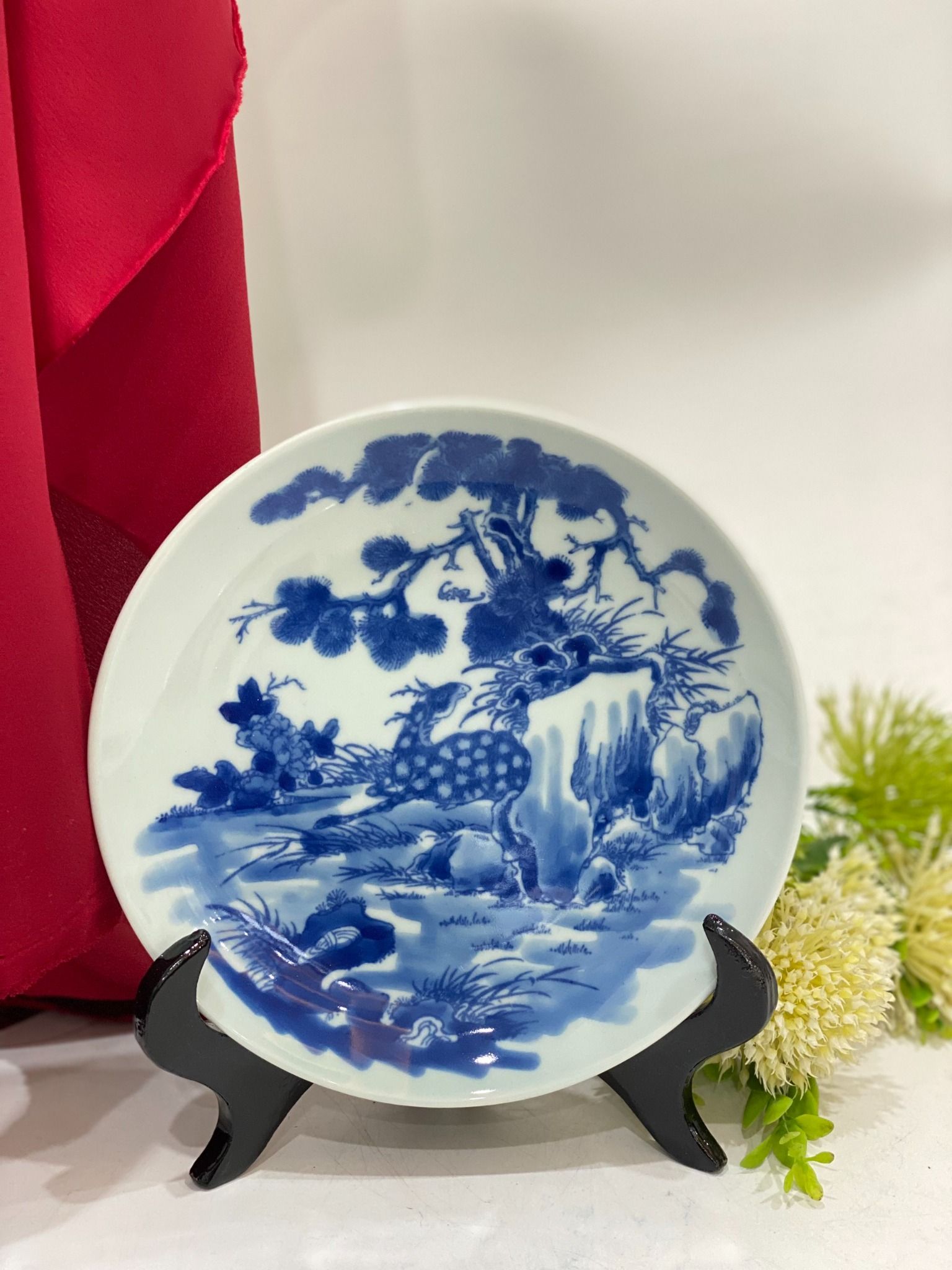ĐĨA MEN TRÀM VẼ HOẠ TIẾT PHI 18CM