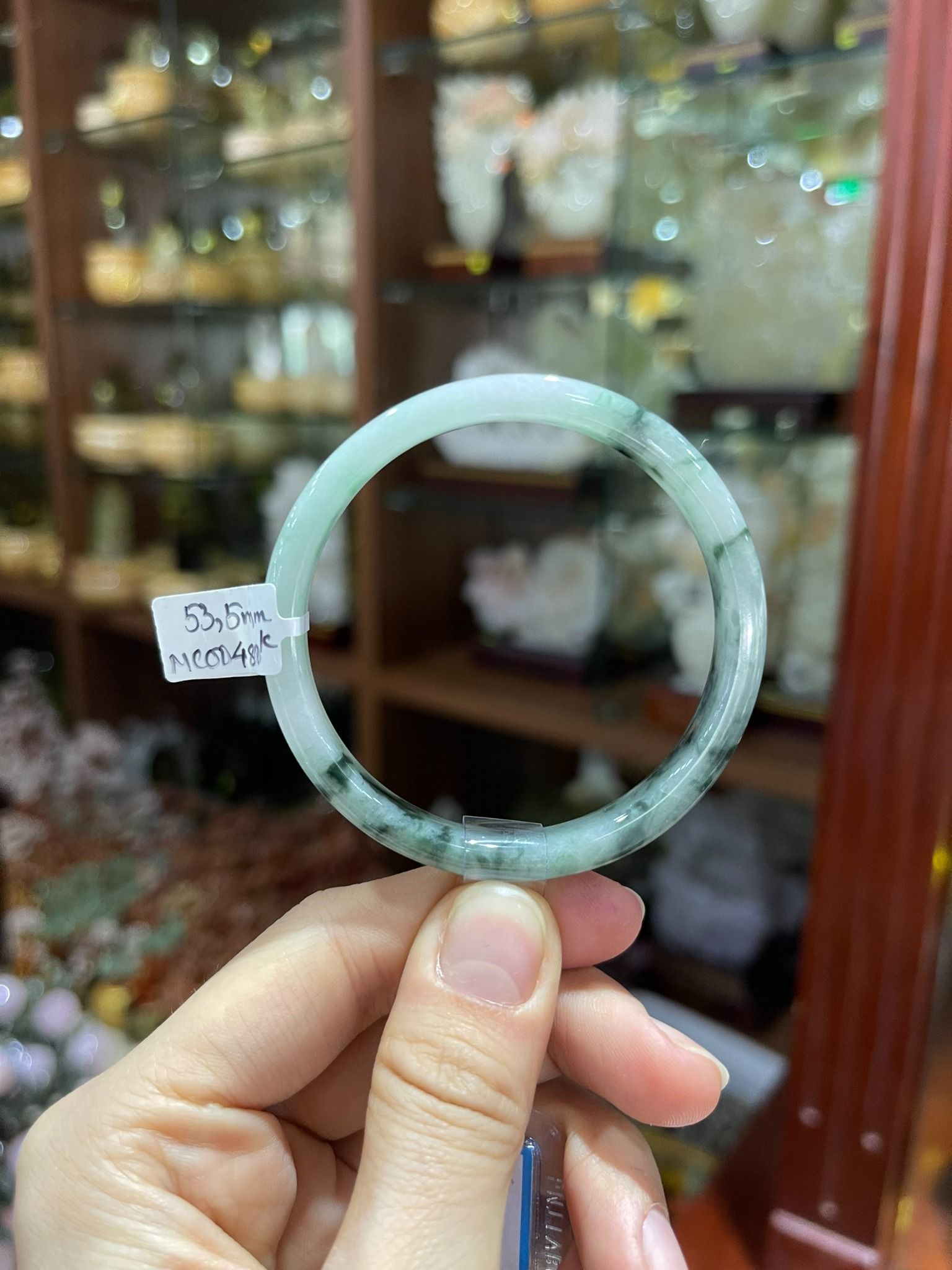 Vòng ngọc cẩm thạch (size:48-53mm)