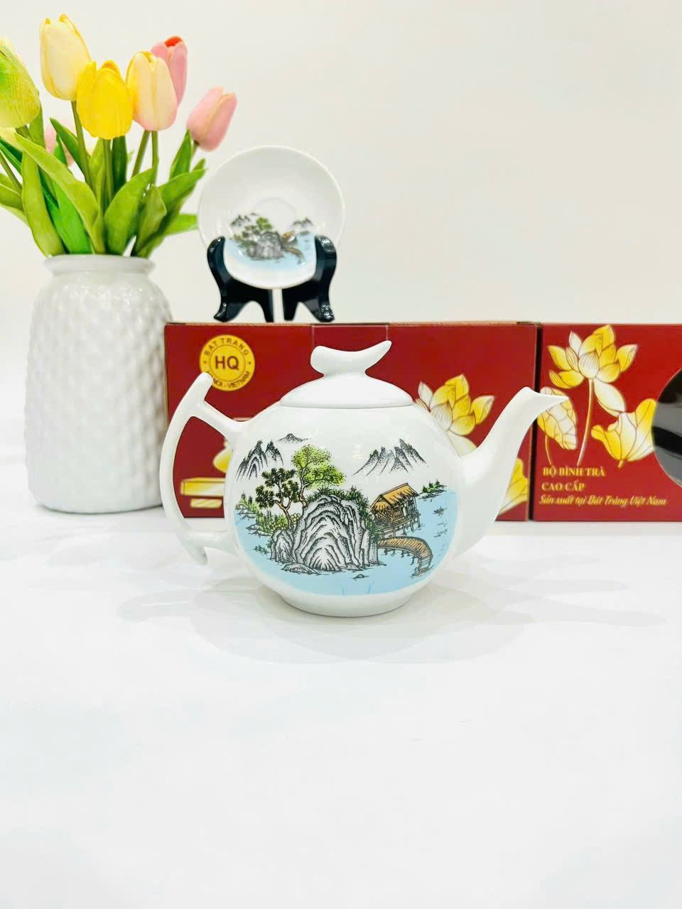 BỘ ẤM CHÉN BÁT TRÀNG SƠN THUỶ CAO CẤP (Dung tích 650ml)