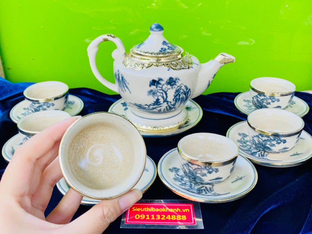Bộ ấm sơn thuỷ men rạn