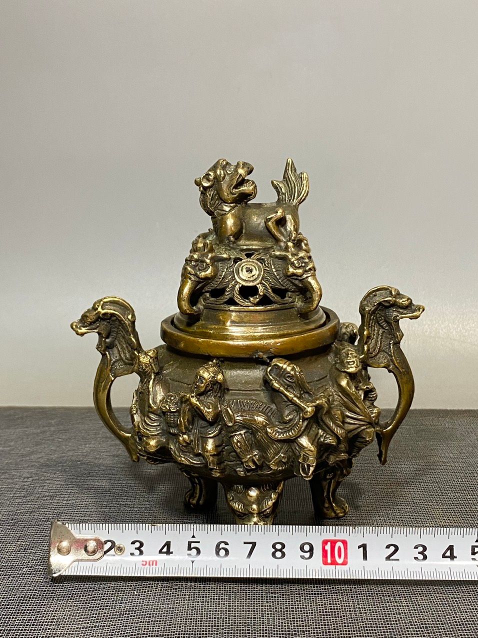 LƯ TRẦM BÁT TIÊN QUAI GIAO LONG (TẶNG KÈM NỤ TRẦM)