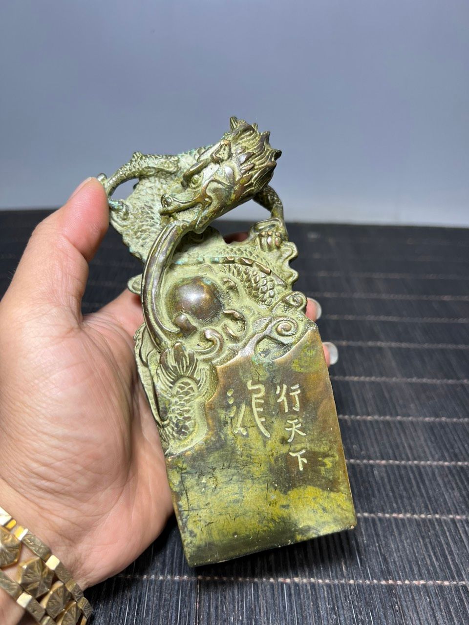 ẤN CỬU LONG PHONG THUỶ