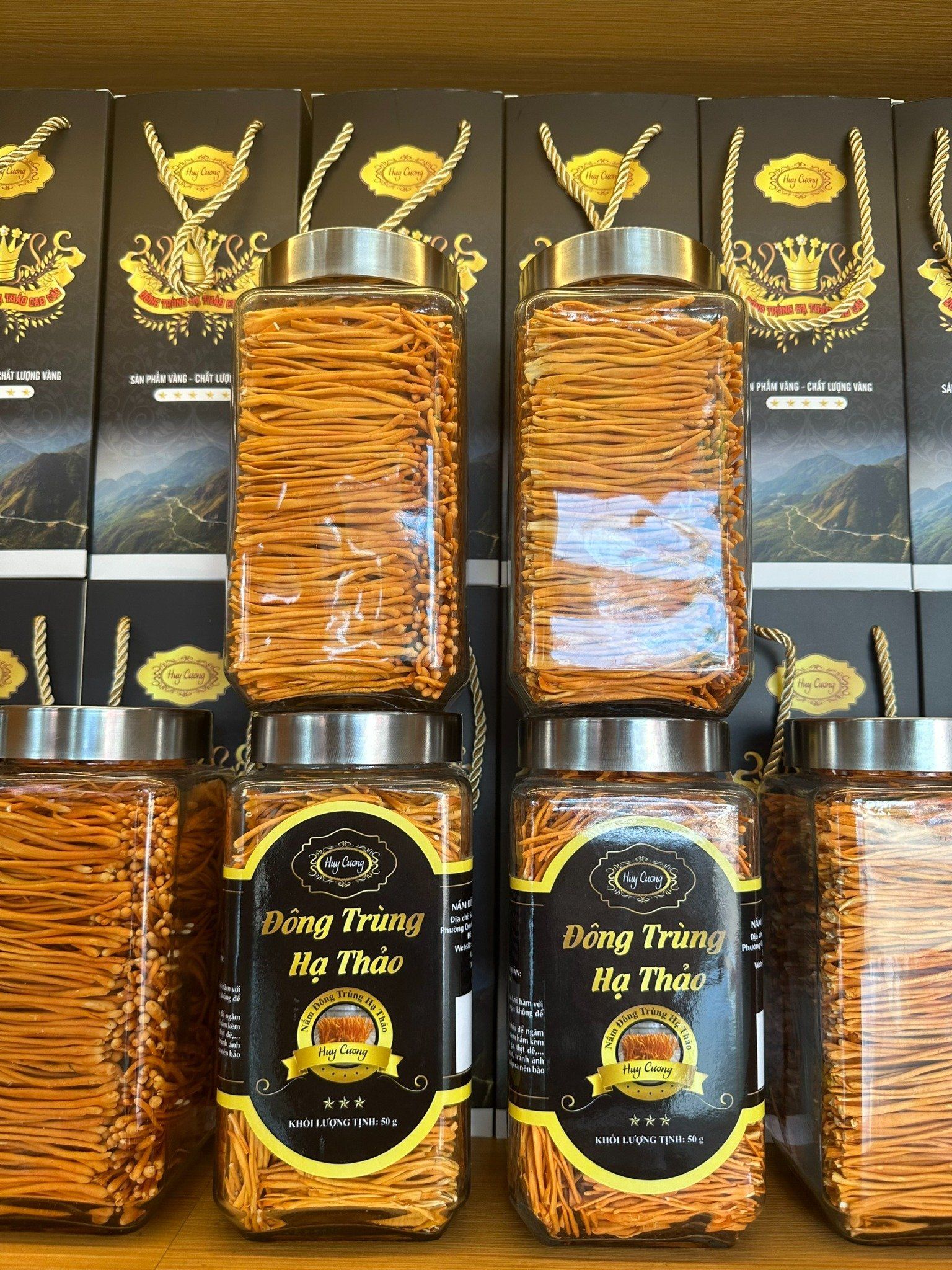ĐÔNG TRÙNG HẠ THẢO (50G)