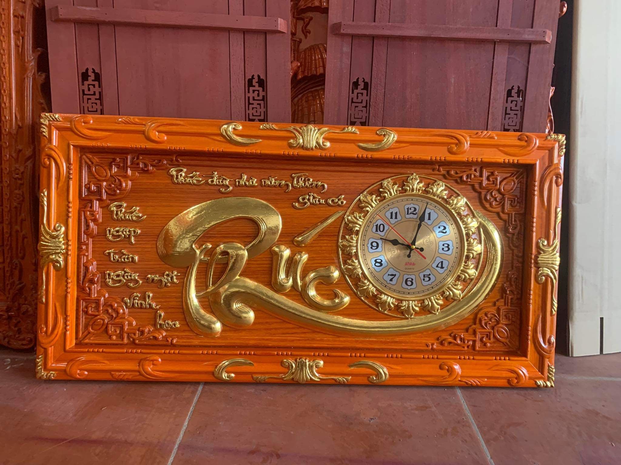 TRANH ĐỒNG HỒ THIẾT KỄ HÌNH CHỮ PHÚC GỖ HƯƠNG ĐỎ